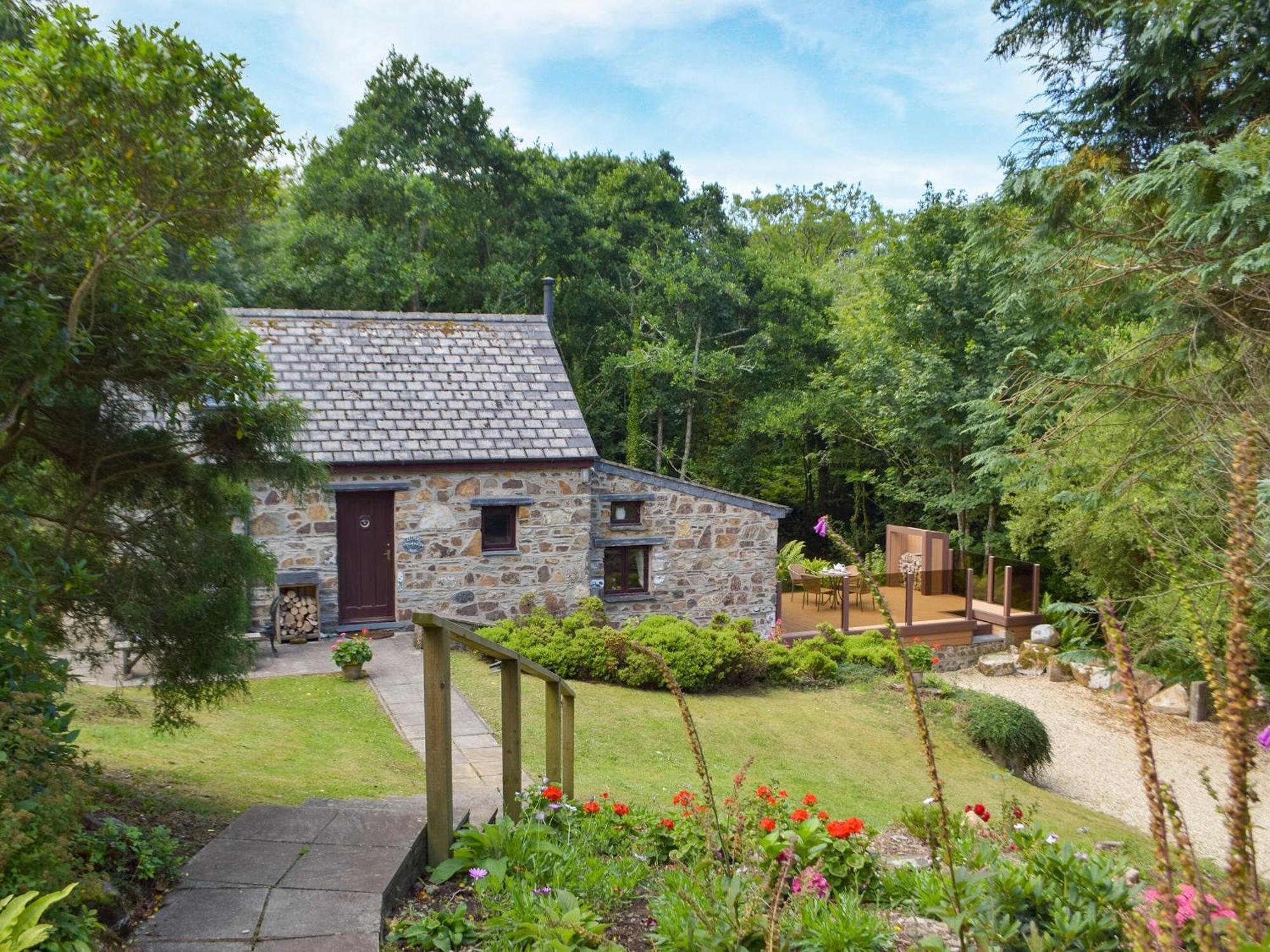 Keepers Nook - Dinas Country Club Villa Exterior photo